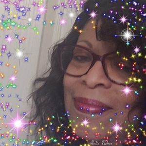 Meet your Posher, Sherry